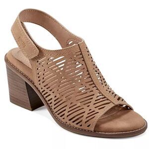 ❤️GUC Earth Sandals(size 8.5 W)